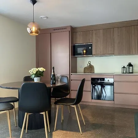 B2 Lakeside Polku מלון Vihti