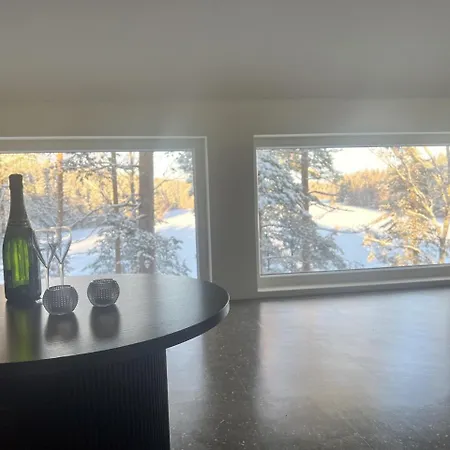 Otel B2 Lakeside Polku *